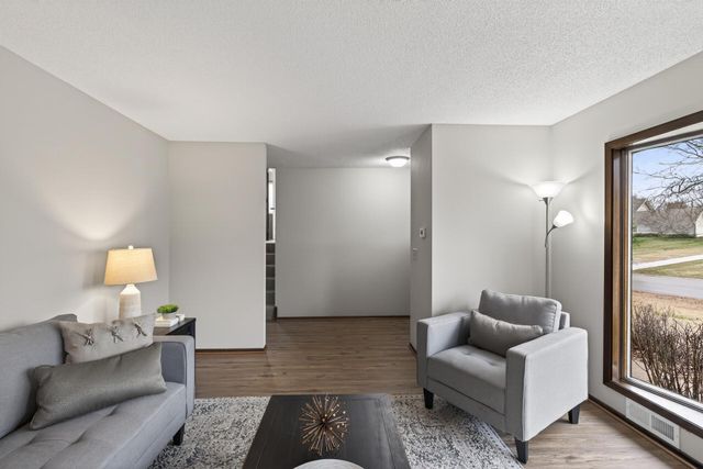 7720 Irish Avenue S, Cottage Grove, MN 55016