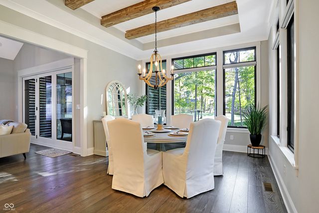 10725 Holliday Farms Boulevard, Zionsville, IN 46077