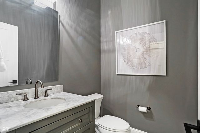 10725 Holliday Farms Boulevard, Zionsville, IN 46077