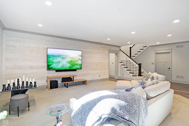 10725 Holliday Farms Boulevard, Zionsville, IN 46077