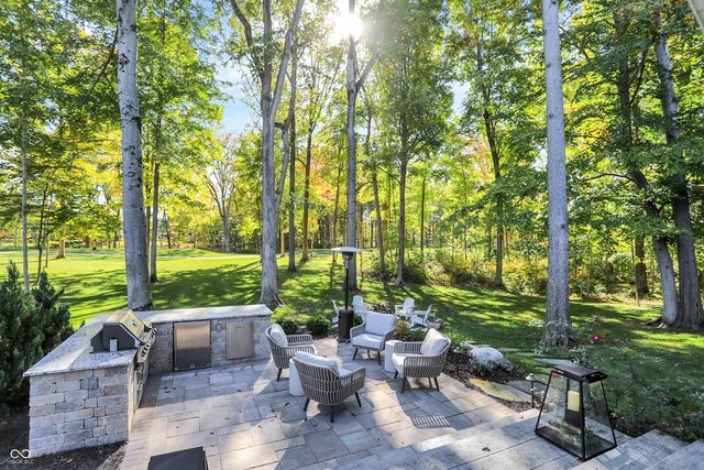 10725 Holliday Farms Boulevard, Zionsville, IN 46077