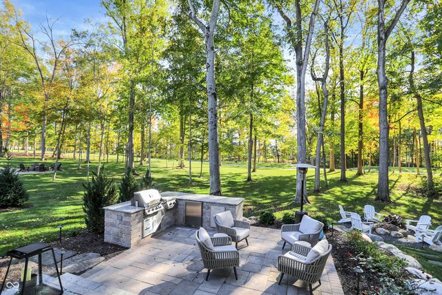 10725 Holliday Farms Boulevard, Zionsville, IN 46077