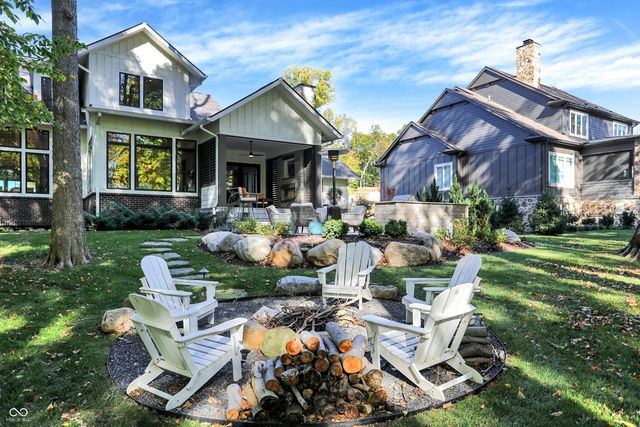 10725 Holliday Farms Boulevard, Zionsville, IN 46077