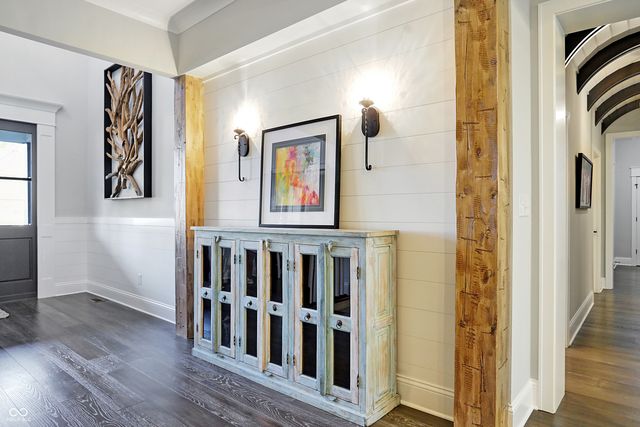 10725 Holliday Farms Boulevard, Zionsville, IN 46077