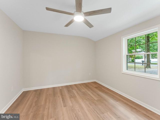 306 WILTSHIRE DR, Williamstown, NJ 08094