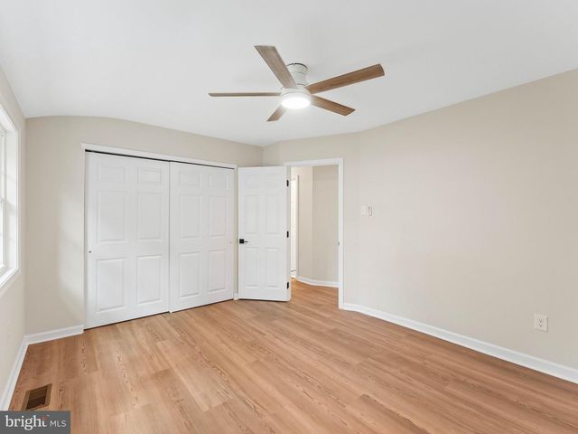306 WILTSHIRE DR, Williamstown, NJ 08094