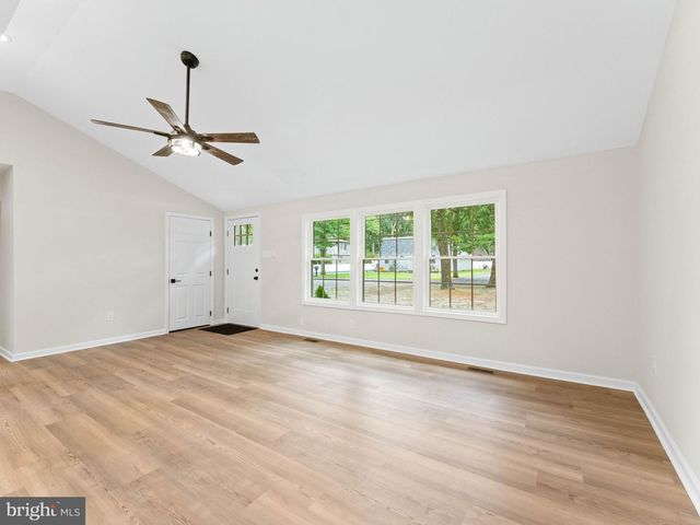306 WILTSHIRE DR, Williamstown, NJ 08094