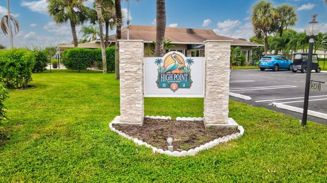 540 High Point Drive A, Delray Beach, FL 33445