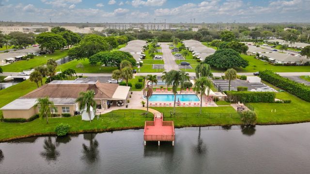540 High Point Drive A, Delray Beach, FL 33445