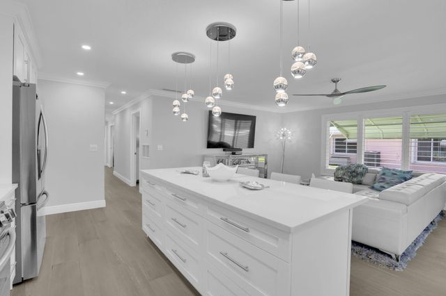 540 High Point Drive A, Delray Beach, FL 33445