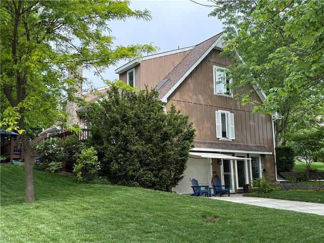 1509 Wynbrick Drive, Liberty, MO 64068