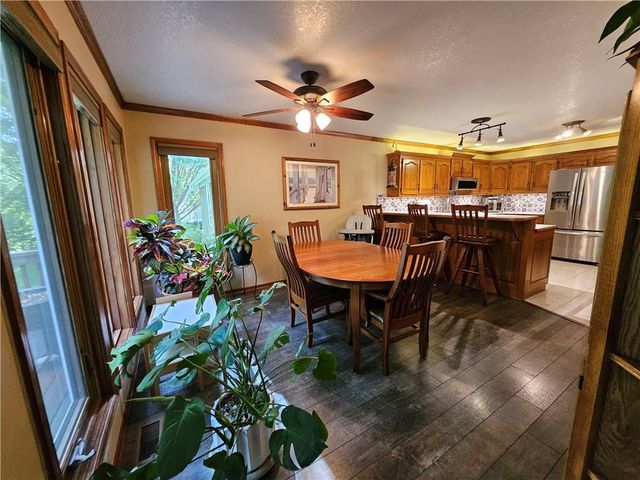 1509 Wynbrick Drive, Liberty, MO 64068
