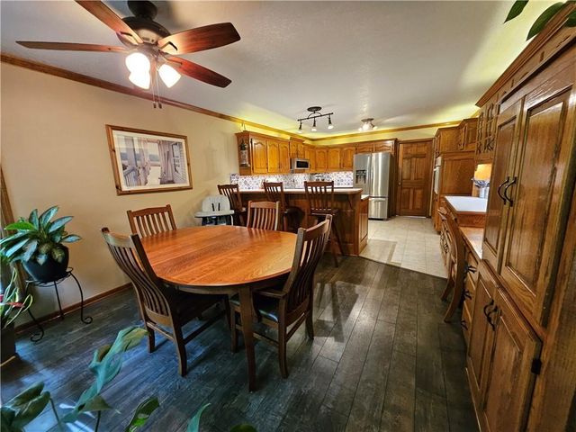1509 Wynbrick Drive, Liberty, MO 64068