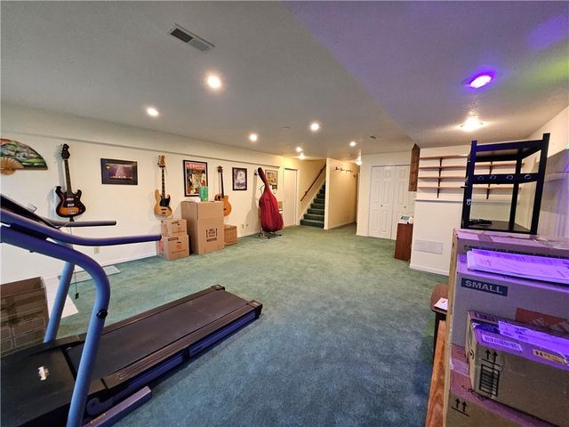 1509 Wynbrick Drive, Liberty, MO 64068