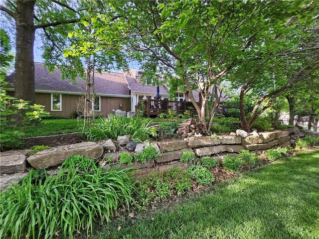 1509 Wynbrick Drive, Liberty, MO 64068
