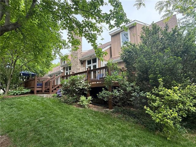 1509 Wynbrick Drive, Liberty, MO 64068