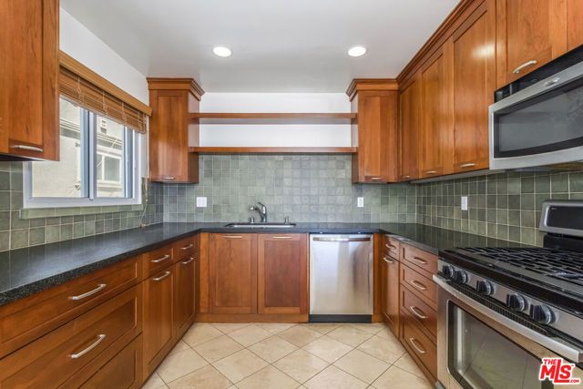 7045 Trolleyway, Playa Del Rey (los Angeles), CA 90293