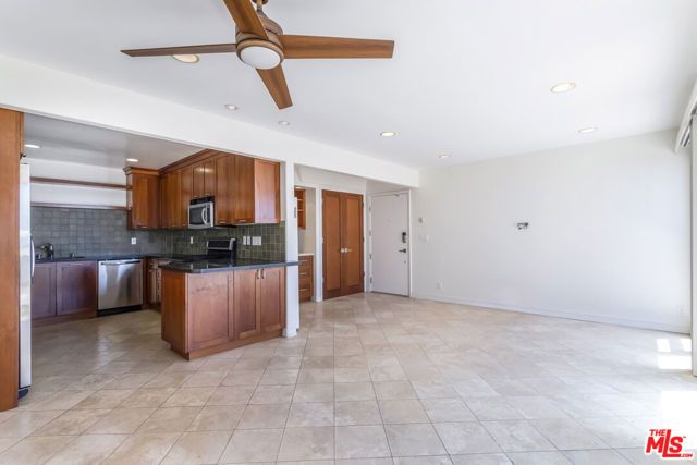 7045 Trolleyway, Playa Del Rey (los Angeles), CA 90293