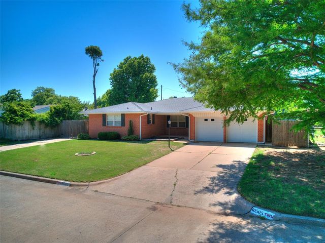 10505 Lyndon Road, The Village, OK 73120