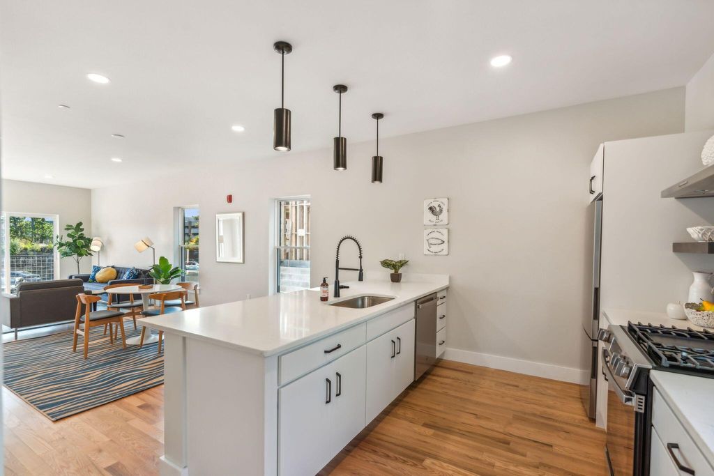 26 Upper Falls Road 108, Biddeford, ME 04005 — photo 3