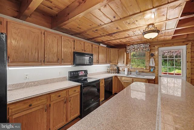 186 HIGH KNOB RD, Front Royal, VA 22630