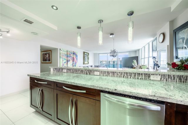 3800 S Ocean Dr 1512A, Hollywood, FL 33019