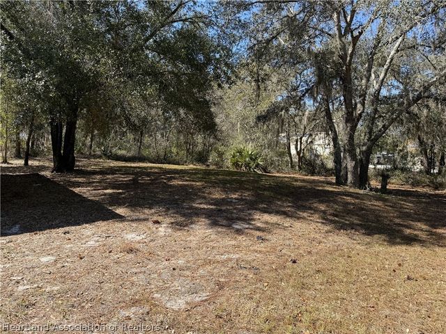 2281 N Unicorn Road, Avon Park, FL 33825