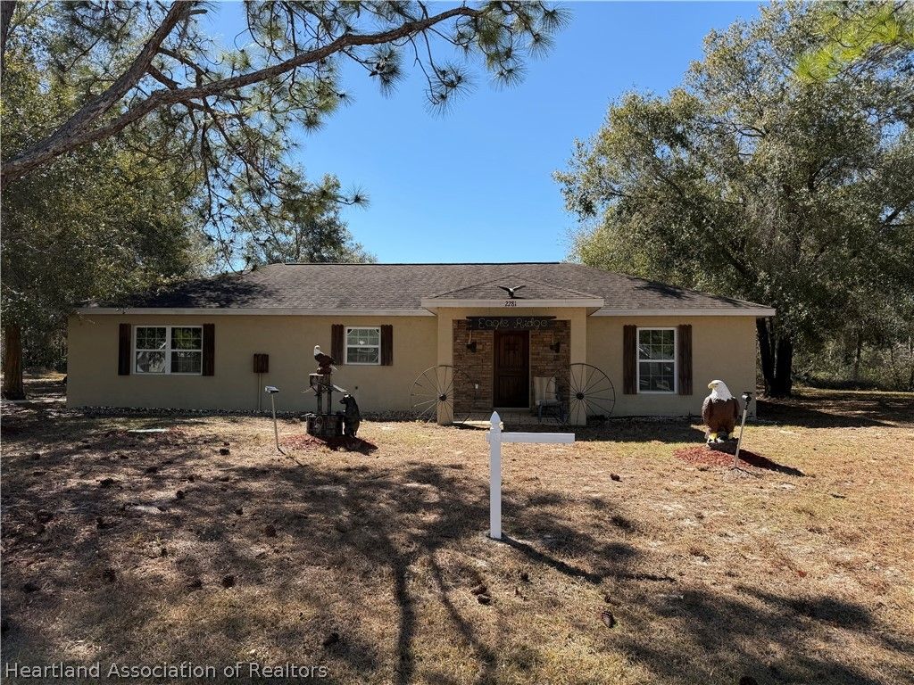 2281 N Unicorn Road, Avon Park, FL 33825