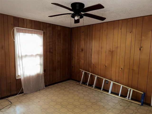 1115 Kirk Ave, Austin, TX 78702