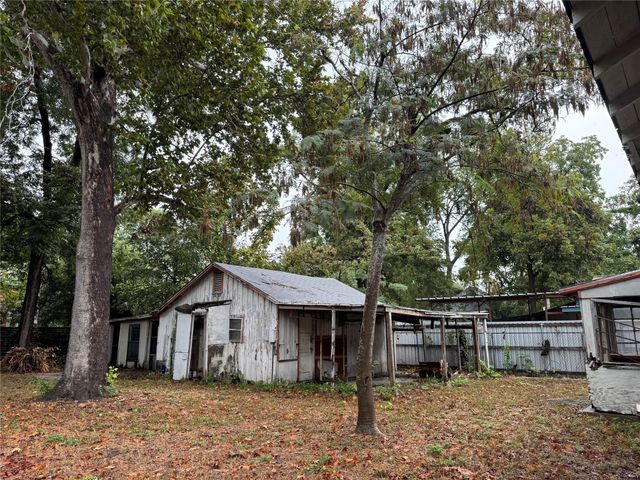 1115 Kirk Ave, Austin, TX 78702