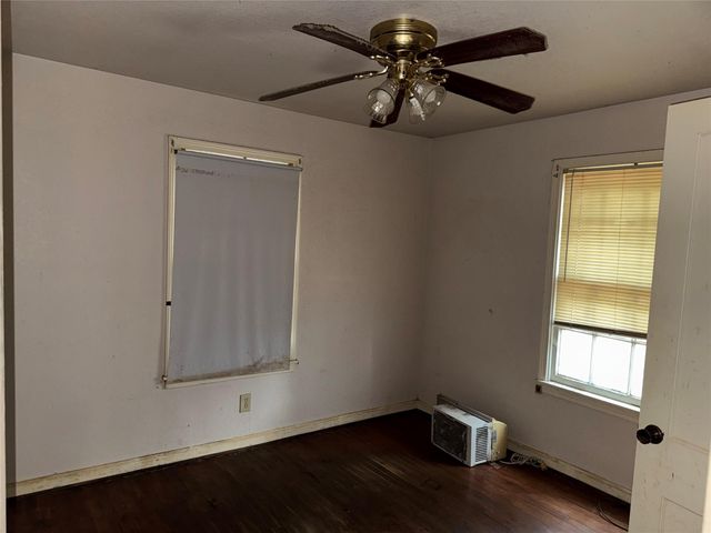 1115 Kirk Ave, Austin, TX 78702