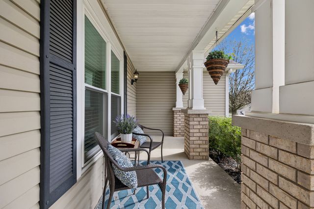 2805 Summer Hollow Ln, Hermitage, TN 37076