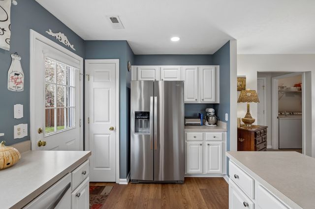 2805 Summer Hollow Ln, Hermitage, TN 37076