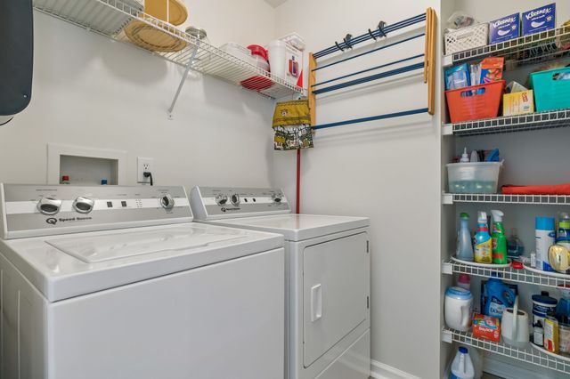 2805 Summer Hollow Ln, Hermitage, TN 37076