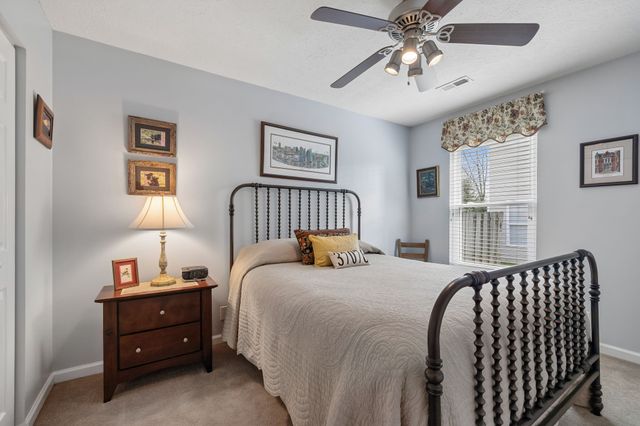 2805 Summer Hollow Ln, Hermitage, TN 37076