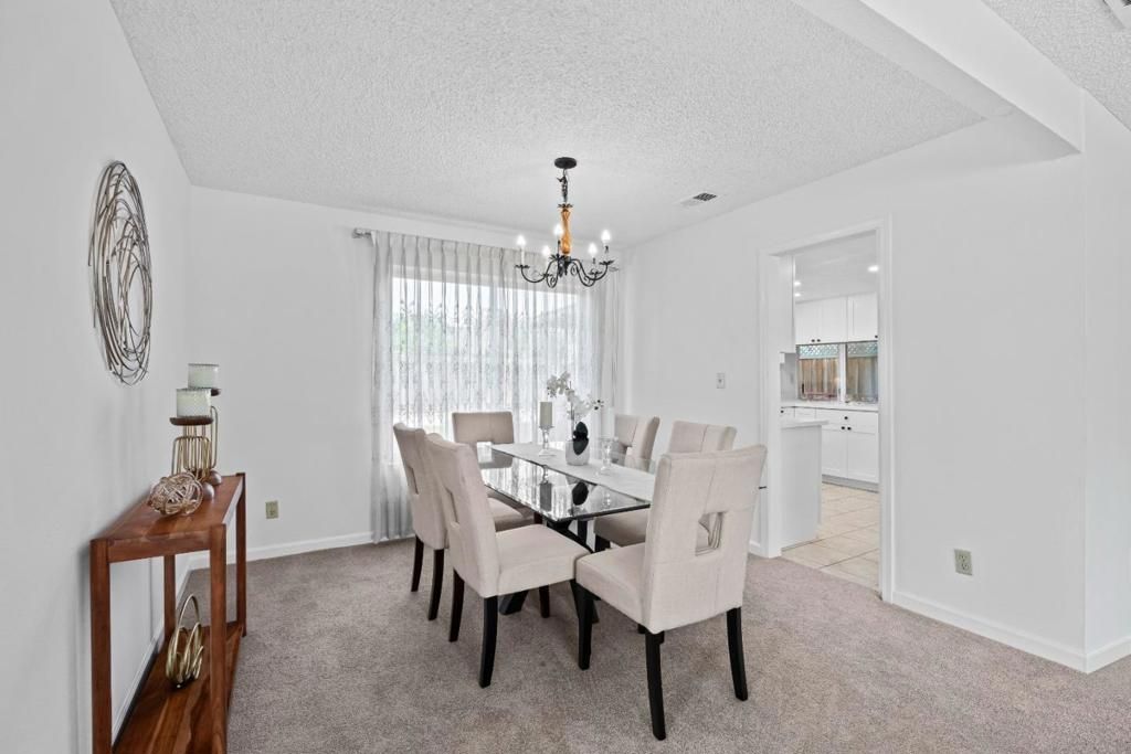 Image 11 of property listing at 515 Fontanelle Court, San Jose, CA 95111