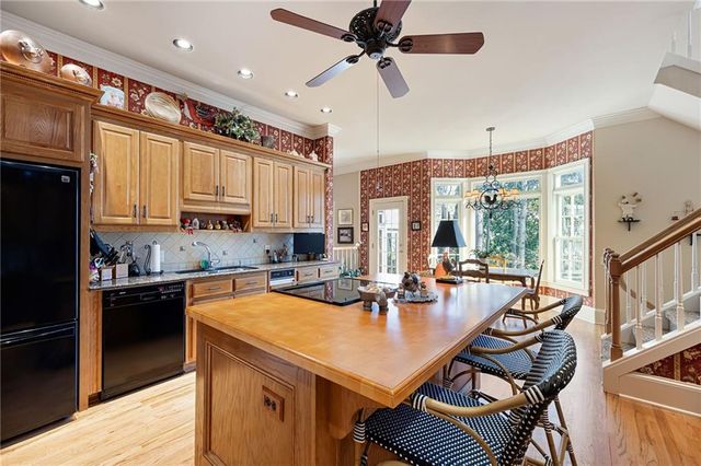 4467 Chattahoochee Plantation Drive SE, Marietta, GA 30067