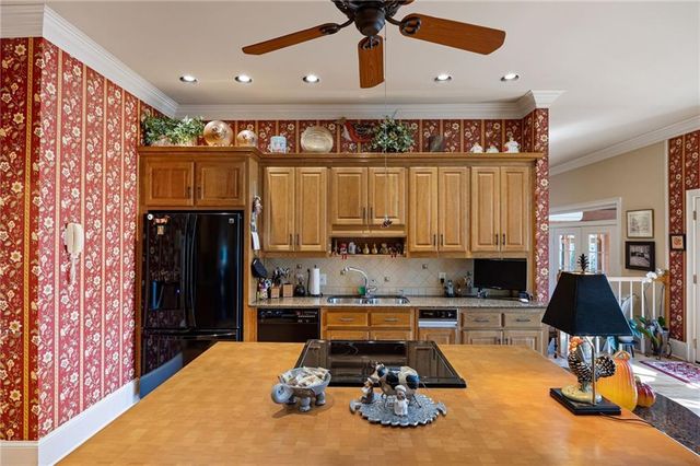 4467 Chattahoochee Plantation Drive SE, Marietta, GA 30067