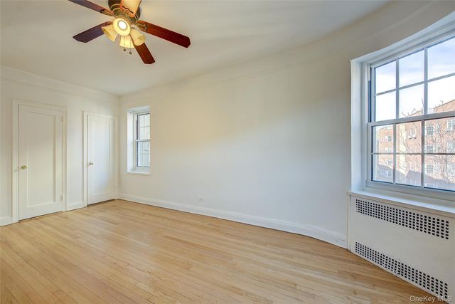 35-25 77 Street B53, Jackson Heights, NY 11372