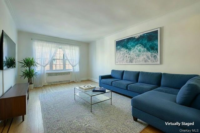 35-25 77 Street B53, Jackson Heights, NY 11372
