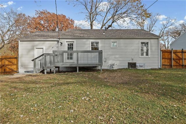 11637 W 68TH Terrace, Shawnee, KS 66203