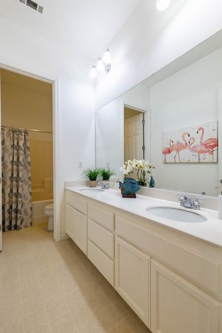 3116 Dovehouse Ln, Modesto, CA 95355