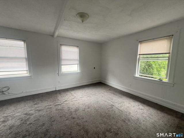 270 East Avenue, Bridgeport, CT 06610