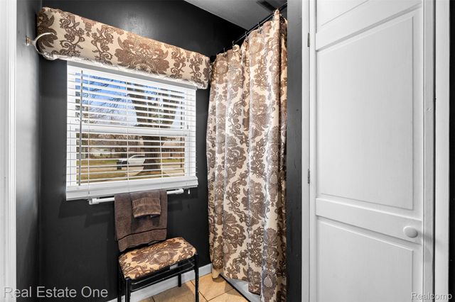 23340 Joy Street, St. Clair Shores, MI 48082