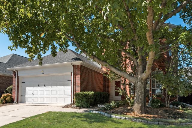 904 Lake Bluff Drive, Lake Dallas, TX 75065