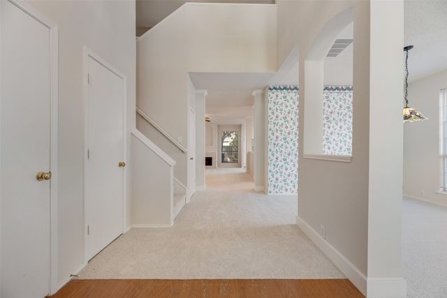 904 Lake Bluff Drive, Lake Dallas, TX 75065