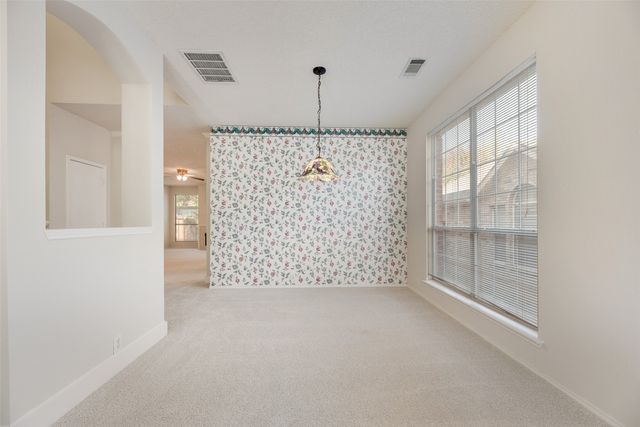 904 Lake Bluff Drive, Lake Dallas, TX 75065