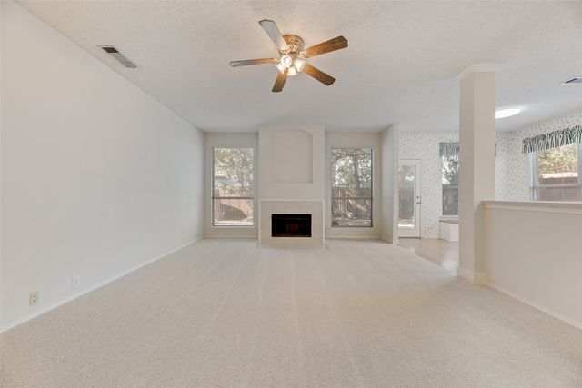 904 Lake Bluff Drive, Lake Dallas, TX 75065