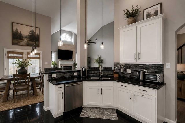 313 Marina Oaks Court, League City, TX 77565