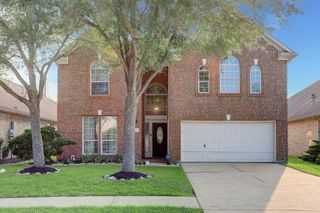 313 Marina Oaks Court, League City, TX 77565